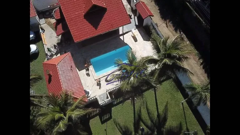 Imagem Chácara com 5 dormitórios à venda, 2400 m² por R$ 1.000.000,00 - Jardim Caju - Pedro de Toledo/SP