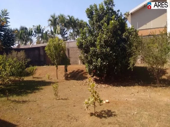 Imagem Chácara com 5 dormitórios à venda, 1050 m² por R$ 950.000,00 - Vale das Paineiras - Americana/SP