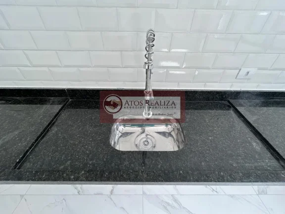 Imagem Chegou a sua Oportunidade de comprar seu Imóvel Vendo Sobrado (esquina) na vila Gea, com 2 Dormitórios, sendo 2 suítes, 2 vagas Paralelas, Lavabo, Infraestrutura para Ar Condicionado e Agua Quente, R$ 650.000 Valor de Oportunidade.