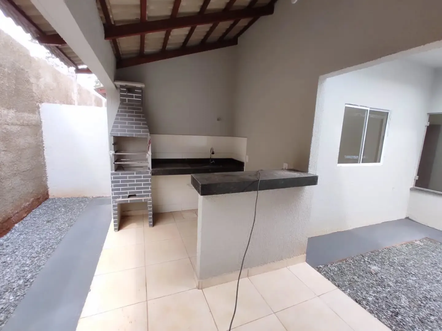 Imagem Casa 2/4 C Suite No Terra Bela Cerrado Com Area Gourmet