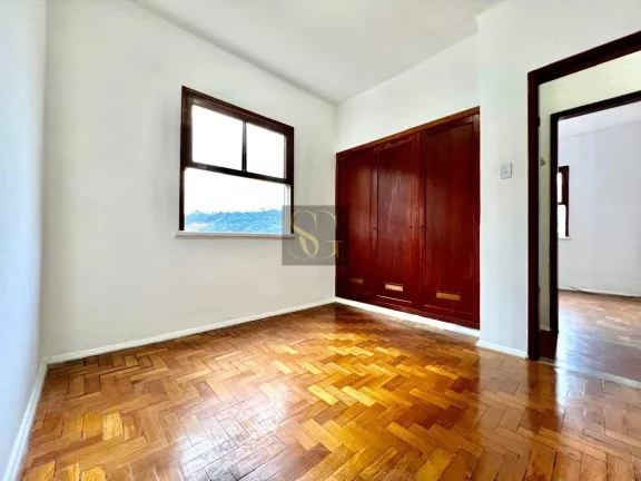 Imagem Casa para Venda em Teresópolis, Tijuca, 2 dormitórios, 1 banheiro, 1 vaga