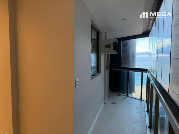 Imagem Apartamento com 2 dormitórios para alugar, 60 m² por R$ 4.075,00/mês - Itapuã - Vila Velha/ES