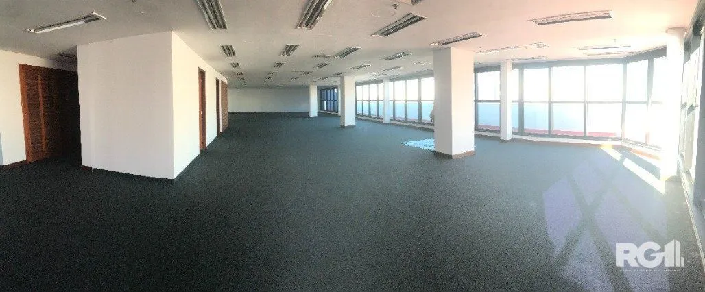 Imagem Sala comercial espaçosa, com uma vista deslumbrante para o Guaíba
