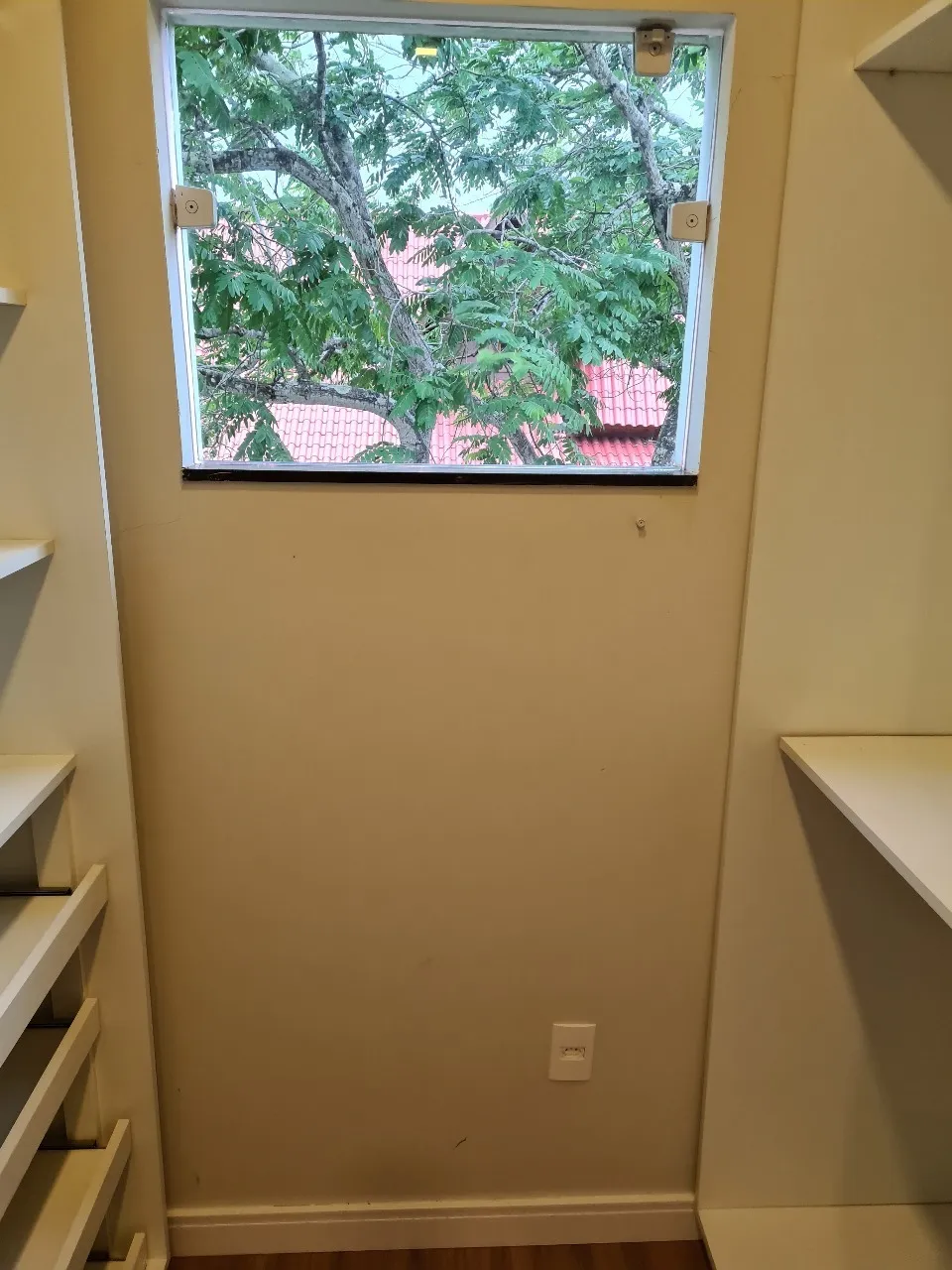 Imagem Casa de Condomínio com 4 quartos à venda em Vila Velha