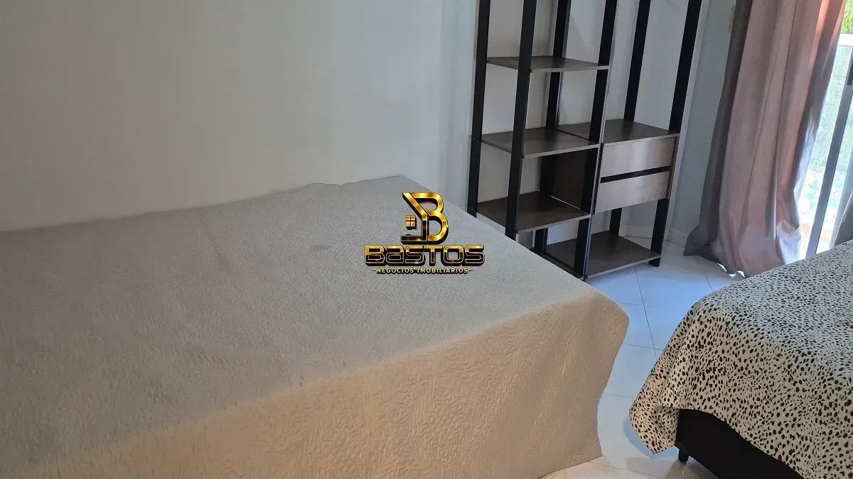 Imagem Apartamento com 2 Quartos à Venda, 60 m² em Toninhas - Ubatuba