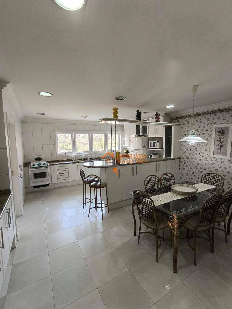 Imagem Sobrado com 3 dormitórios à venda, 450 m² por R$ 2.800.000,00 - Jardim Maia - Guarulhos/SP