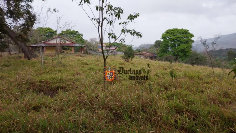 Imagem Terreno à venda, 9200 m² por R$ 550.000,00 - Centro - Extrema/MG