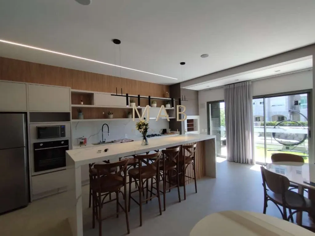 Imagem Apartamento DUPLEX à Venda em Localização Privilegiada na Praia de Ingleses, Florianópolis/SC!