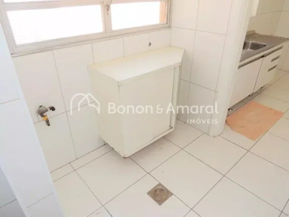 Imagem São 118 m² sendo sala para 2 ambientes amplos e estante, lavabo, cozinha ampla com gabinete e pia ...