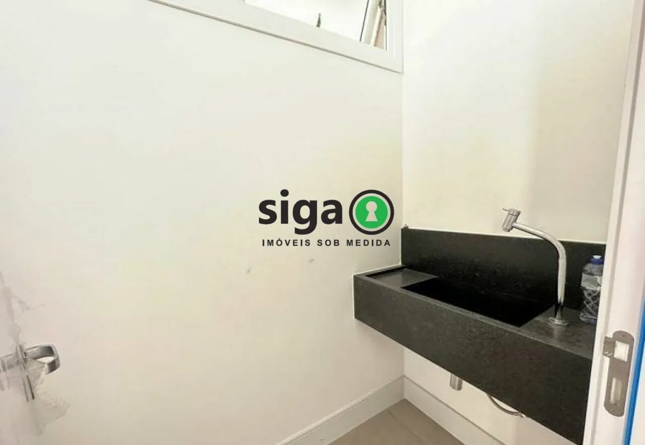 Imagem Casa em Condomínio Fechado à venda no Alto da Boa Vista com 3 Suítes e 3 Vagas - São Paulo