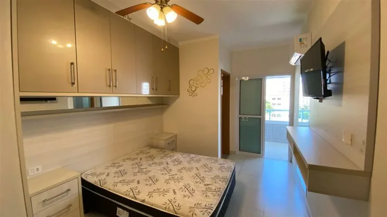 Imagem APARTAMENTO COM 100 m² - OCIAN - PRAIA GRANDE SP