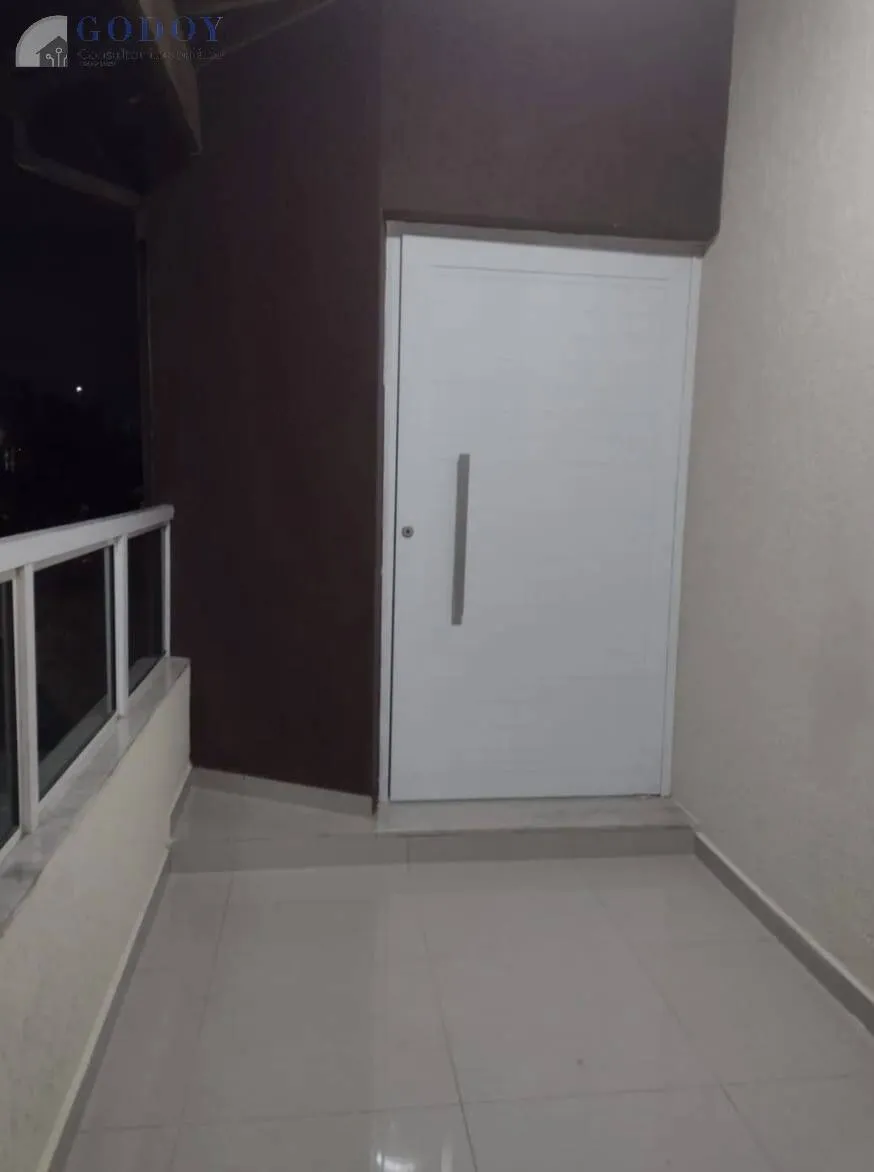 Imagem Casa Ampla com 3 Dormitórios e Excelente Área Externa