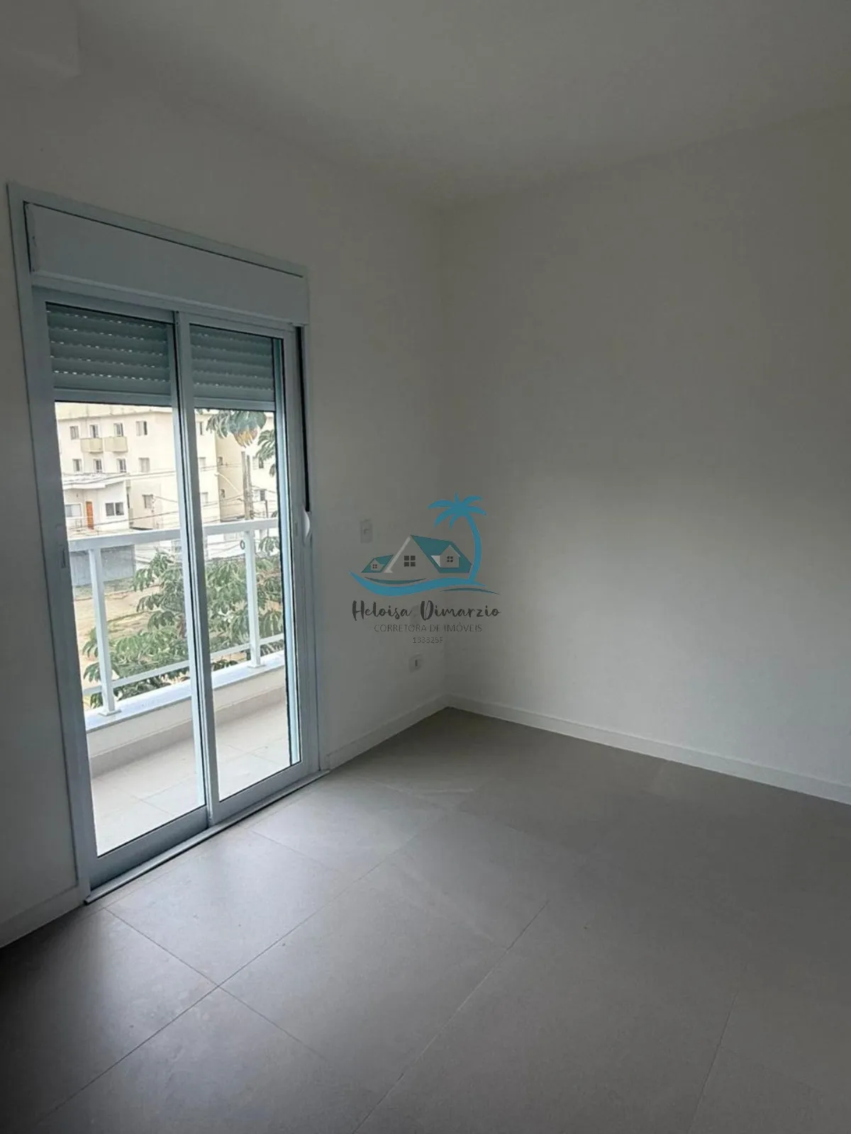 Imagem Excelente apartamento novo com 3 dormitórios a venda no bairro Itaguá - Ubatuba.