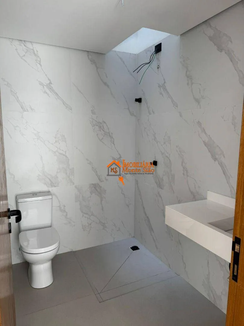 Imagem Sobrado com 3 dormitórios à venda, 210 m² por R$ 1.250.000,00 - Jardim Vila Galvão - Guarulhos/SP