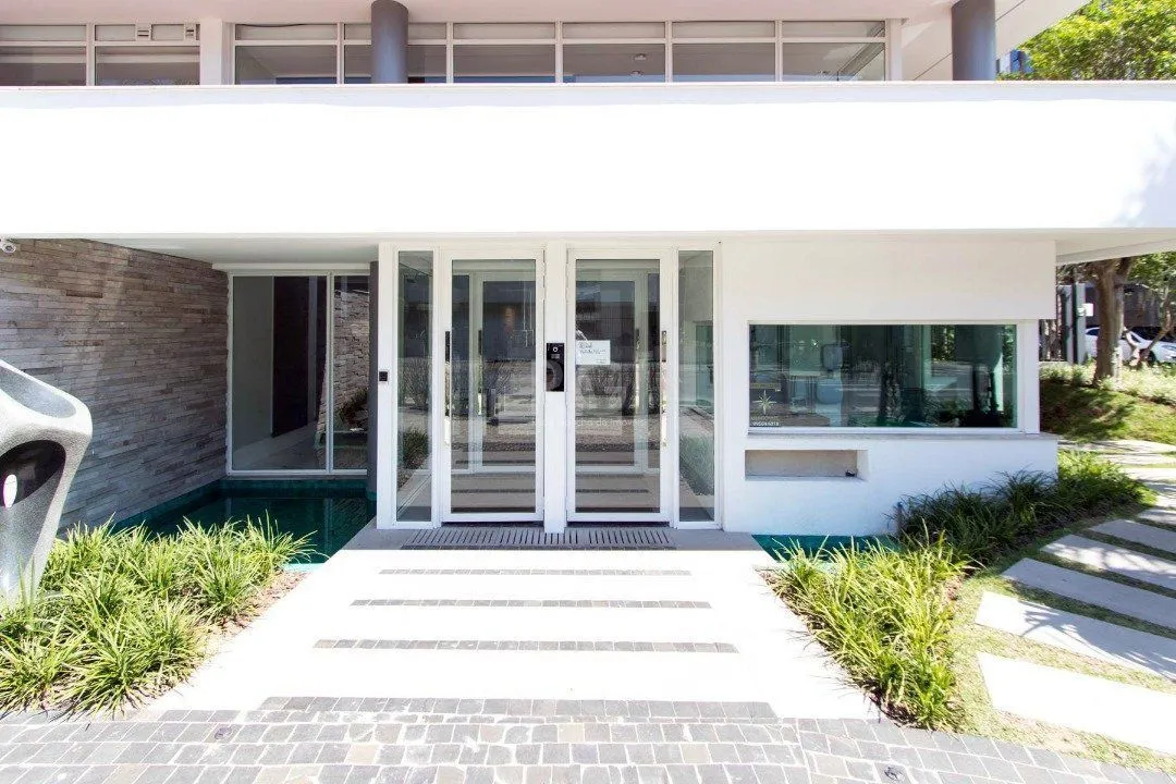 Imagem Cobertura para Venda - 230.43m², 3 dormitórios, sendo 3 suites, 2 vagas - Menino Deus
