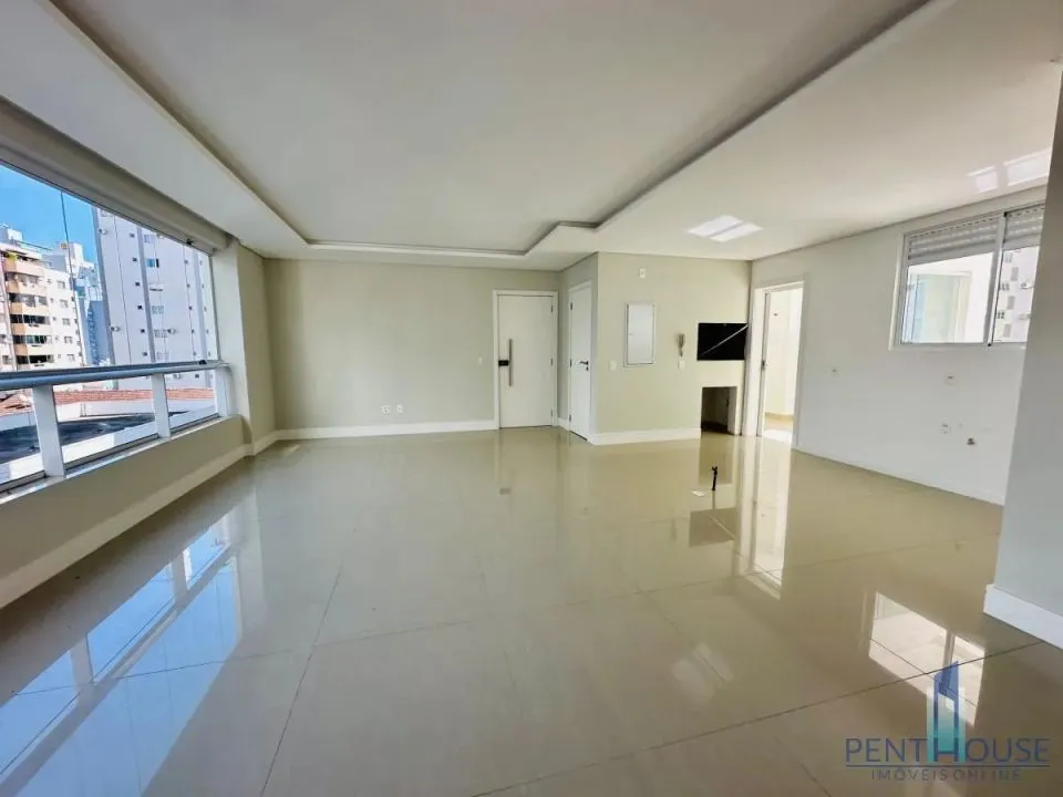 Imagem Apartamento com Terraço para Venda em Balneário Camboriú, CENTRO, 3 dormitórios, 3 suítes, 4 banheiros, 2 vagas