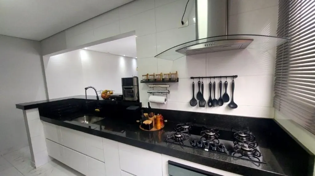 Imagem APARTAMENTO COM 84,00 m² - CAIÇARA - PRAIA GRANDE SP