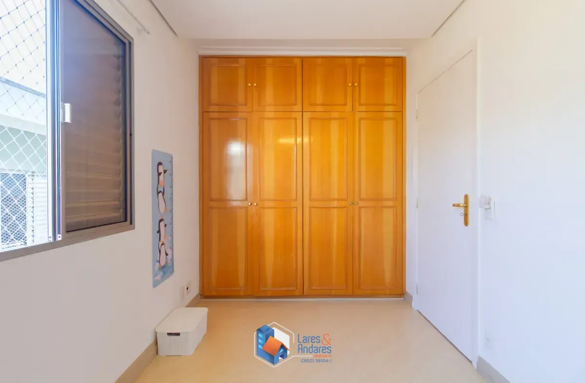 Imagem Sobrado para venda em Vila Madalena com 3 quartos, sendo 1 suíte, 168m²