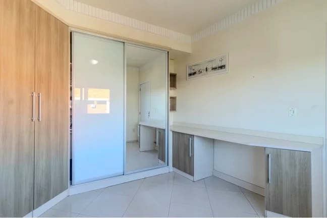 Imagem Casa para venda no bairro Santa Maria Goretti em Porto Alegre