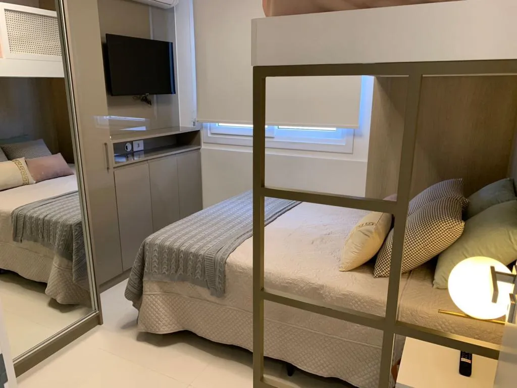 Imagem Apartamento 2 Dormitórios - Bairro Centro