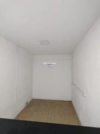 Imagem Salão comercial com 712m2 de área total em São Bernardo do Campo.