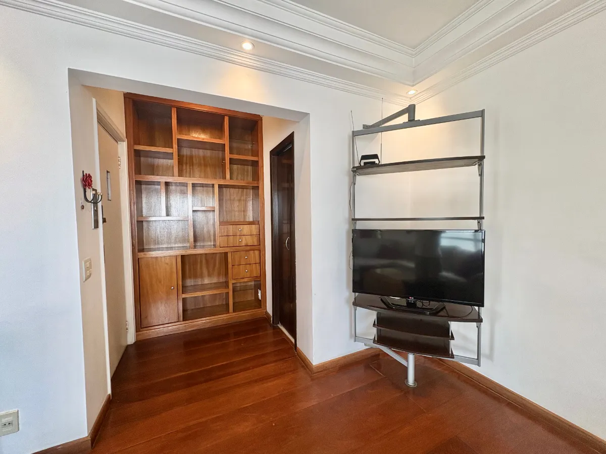 Imagem Apartamento para venda em Vila Andrade com 3 quartos, sendo 1 suíte, 135m2