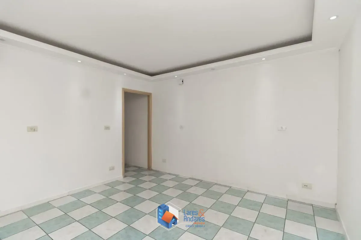 Imagem Casa para venda em Jardim das Rosas (Zona Norte) com 2 quartos, sendo 1 suíte, 240m²