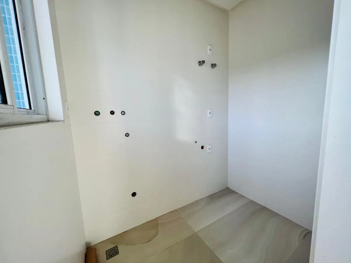 Imagem Apartamento Zona Central para Venda em Balneário Camboriú, CENTRO, 3 dormitórios, 3 suítes, 4 banheiros, 2 vagas