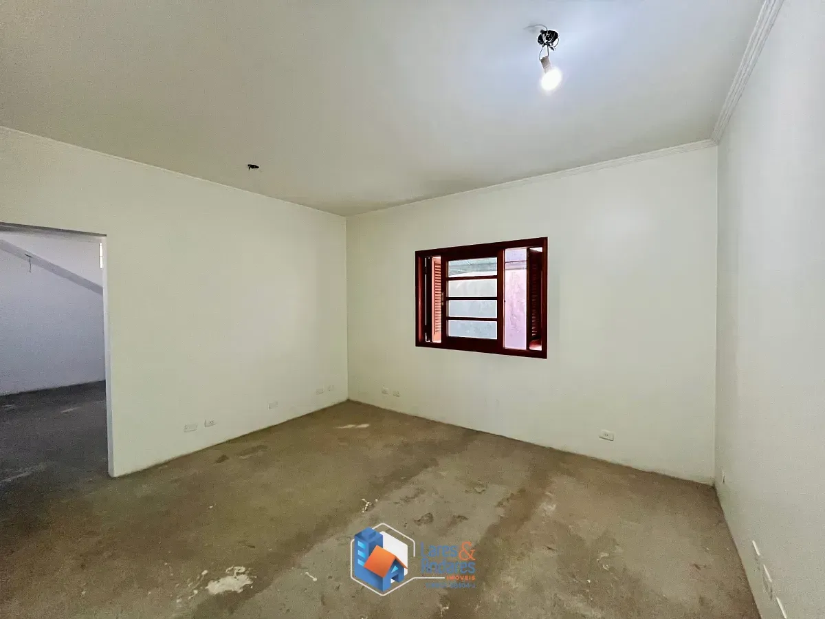 Imagem Sobrado para venda em Vila Moraes com 2 quartos, sendo 2 suítes, 300m²