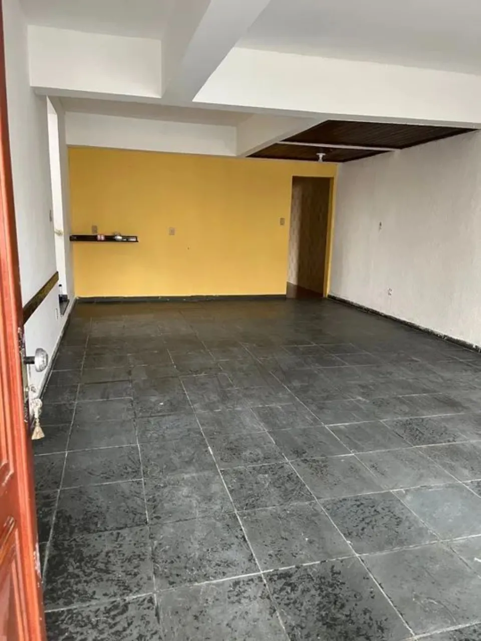 Imagem Casa comercial para locação em Sorocaba-SP, Jardim Paulistano: 5 quartos, 2 suítes, 2 salas, 4 banheiros, 4 vagas, 300m².