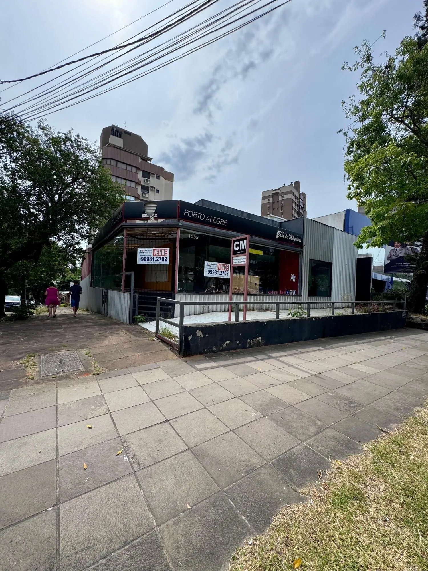 Imagem OPORTUNIDADE PARA INVESTIDORES - TERRENO DE ESQUINA NA DOM PEDRO II