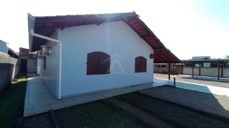 Imagem CASA COM 4 DORMITÓRIOS, ITAPEMA DO NORTE GLEBA II