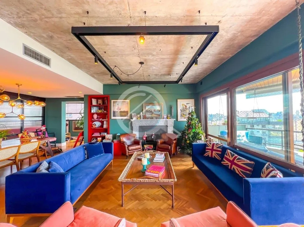 Imagem Localizado no prestigiado bairro Moinhos de Vento, este apartamento cheio de personalidade oferece u...
