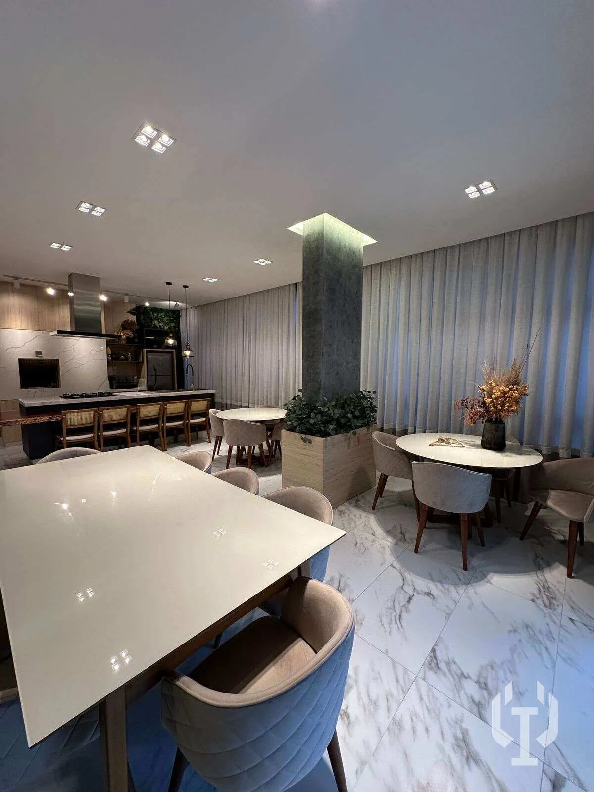 Imagem Apartamento à venda, no Beach Ville - Rzilli, CENTRO, com 3 quartos, 117,84m2