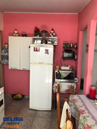 Imagem Casa à venda em Terra Preta com 2 dormitórios, escriturada!