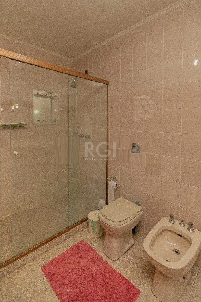 Imagem Casa para Venda - 300m², 3 dormitórios, sendo 1 suites, 4 vagas - Chácara das Pedras