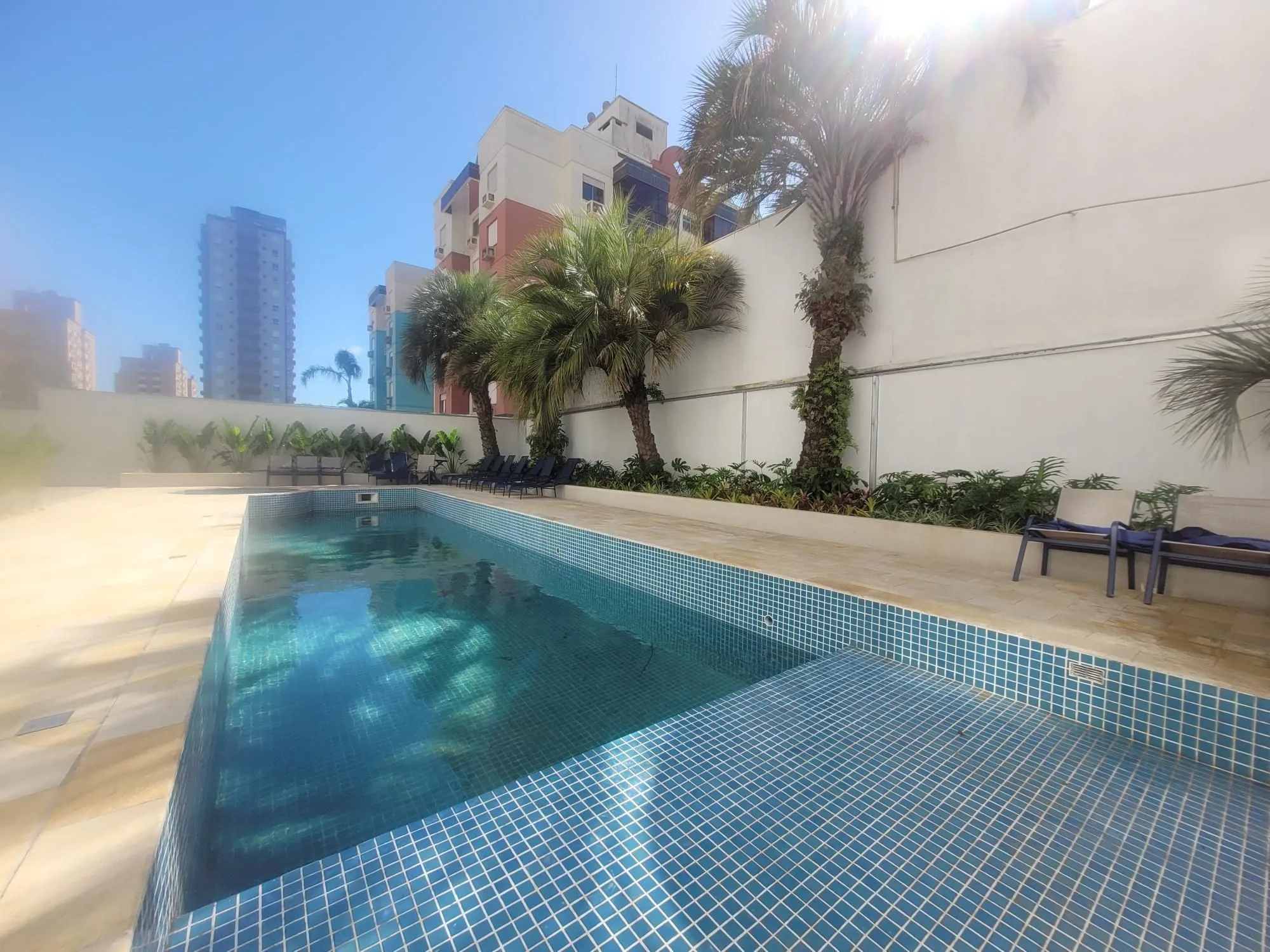 Imagem Excelente apartamento 3 dormitórios com 2 vagas próximo PUC-RS