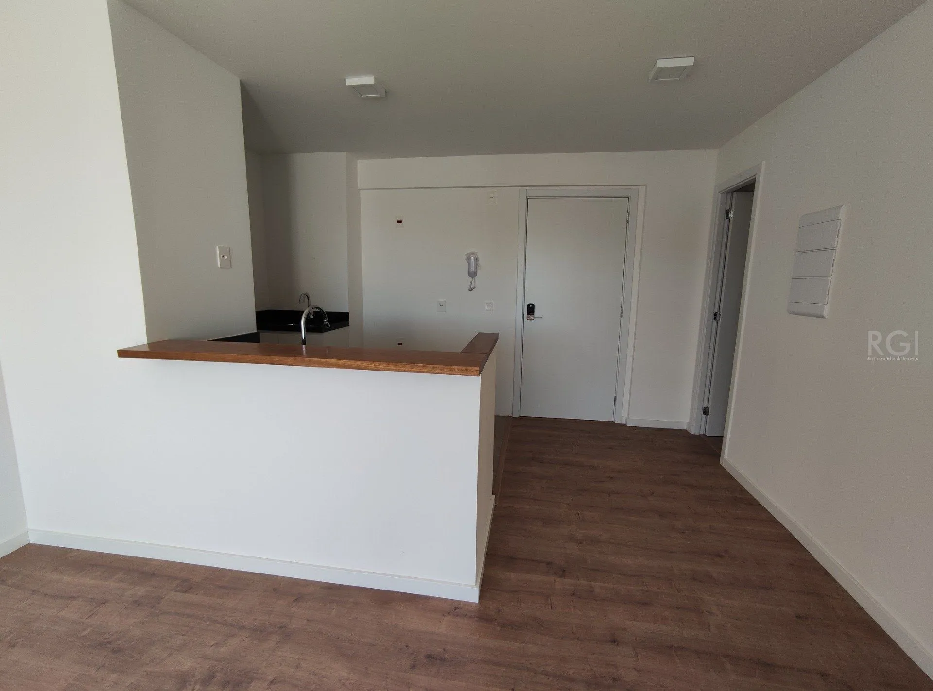 Imagem Apartamento para Venda - 44.98m², 1 dormitório, sendo 1 suites, 1 vaga - Teresópolis