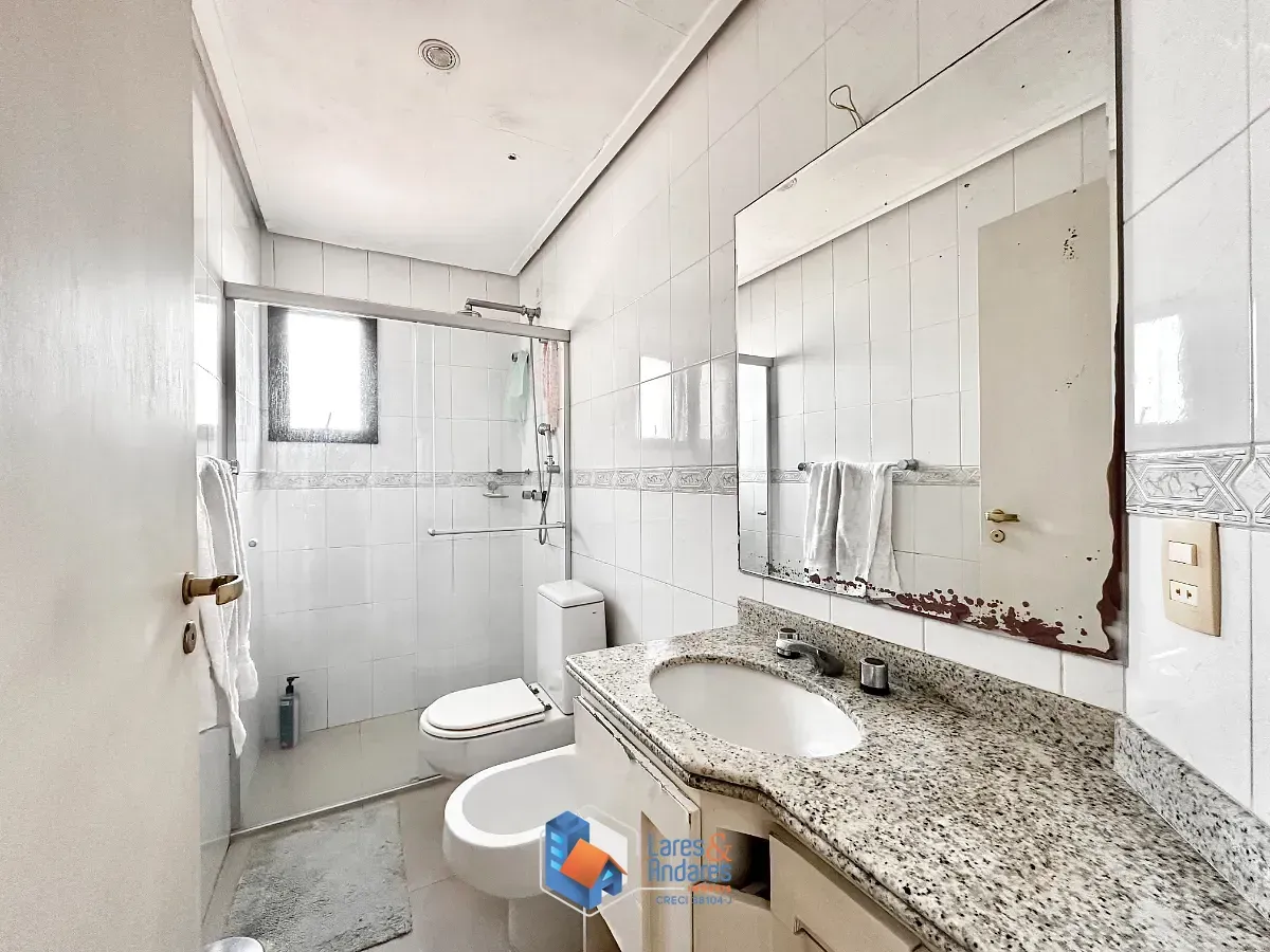 Imagem Apartamento para venda e locação em Aclimação com 3 quartos, sendo 2 suítes, 226m²