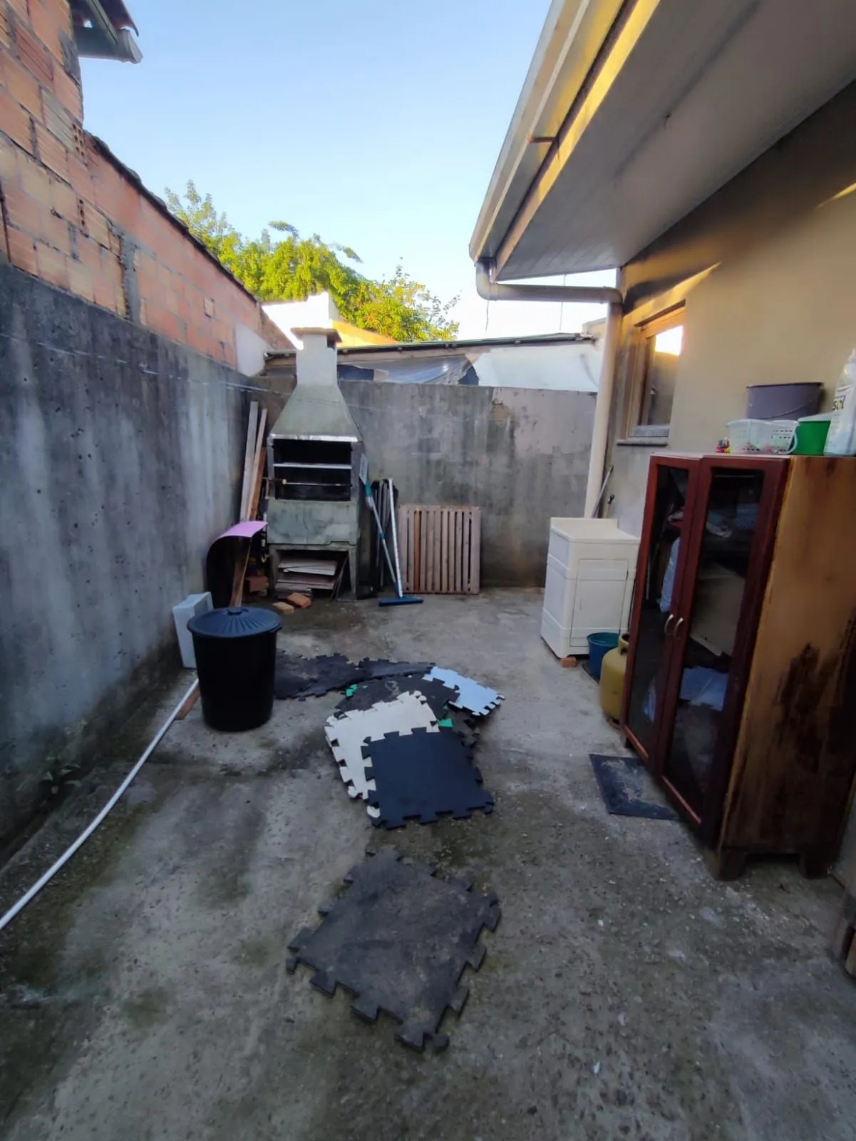Imagem Casa no bairro Hípica - 2 dormitórios - 1 suíte