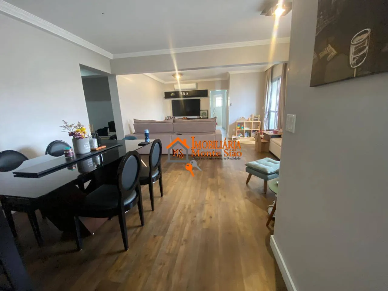 Imagem Apartamento com 4 dormitórios para alugar, 130 m² por R$ 4.656,00/mês - Vila Augusta - Guarulhos/SP