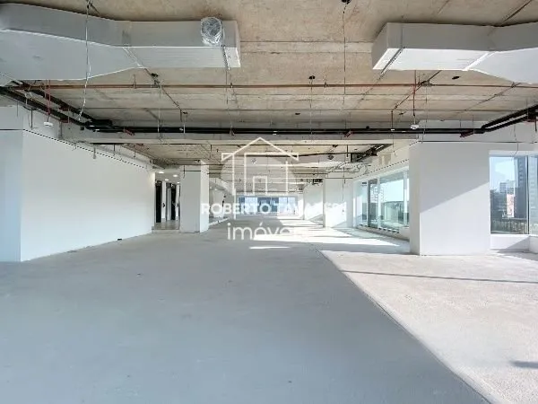 Imagem Prédio Inteiro de 10640m² no bairro Liberdade, em São Paulo