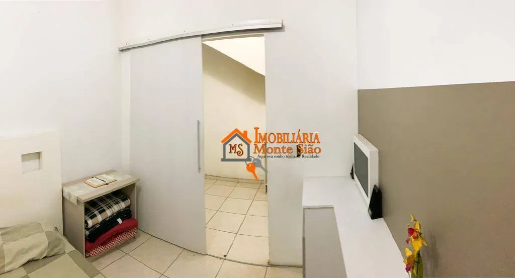 Imagem Sobrado com 4 dormitórios à venda, 407 m² por R$ 598.000,00 - Vila Rio de Janeiro - Guarulhos/SP