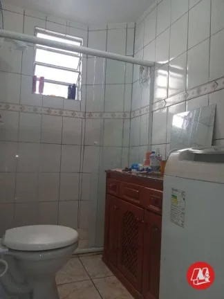 Imagem Na avenida Ipiranga, 2 dormitórios e sacada.