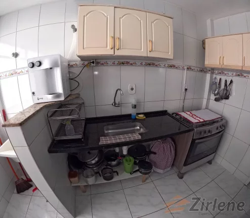 Imagem Apartamento Aconchegante de 2 Quartos na Segunda Quadra do Mar