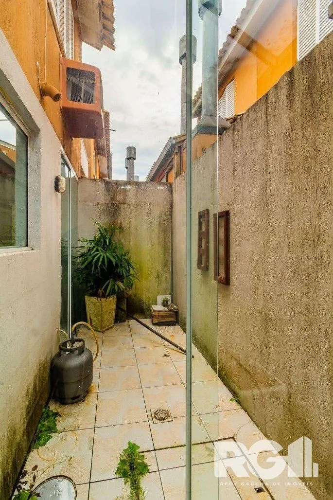 Imagem Casa em condomínio com 3 dormitórios, suíte, espaço gourmet.