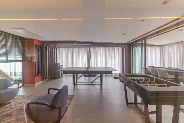 Imagem Apartamento com 3 dormitórios sendo 1 suíte e 2 vagas de garagem na praia Brava em Itajaí/SC