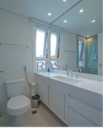 Imagem Casa em Condomínio - Sobrado / Residencial / Campo Belo