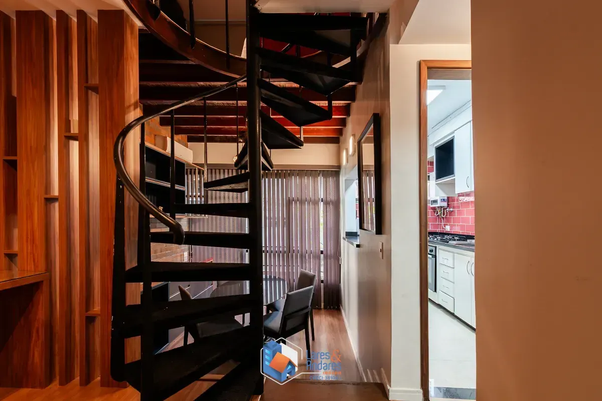 Imagem Duplex para venda em Cerqueira César com 1 quarto, sendo 1 suíte, 62m²