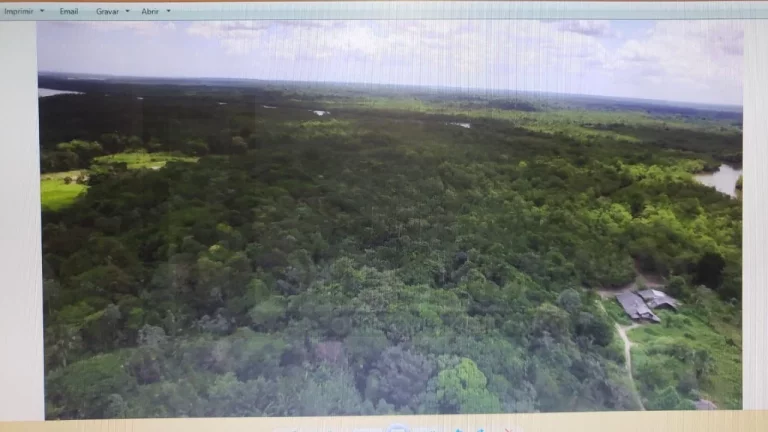 Imagem CASAL IMÓVEIS VENDE GRANDE ÁREA 72.000 M2
